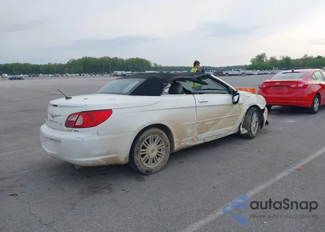 2008 Chrysler Sebring Touring z USA, uszkodzony, nr VIN 1C3LC55R88N247634